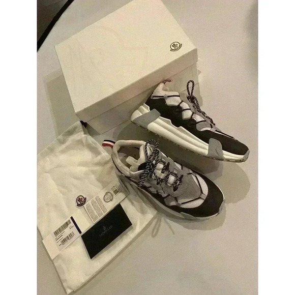 Moncler Compassor Low Top Sneakers White Black Grey Women’s 39.5 9.5 Mens 8 Shoe - Picture 1 of 12